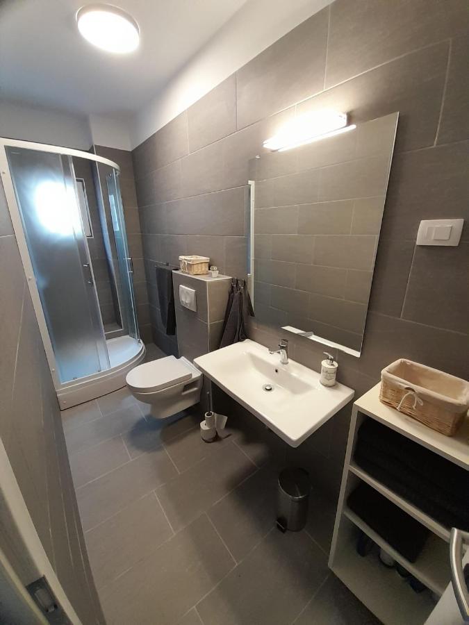 Apartman Vitamare 160 M From The Beach Novi Vinodolski Eksteriør bilde