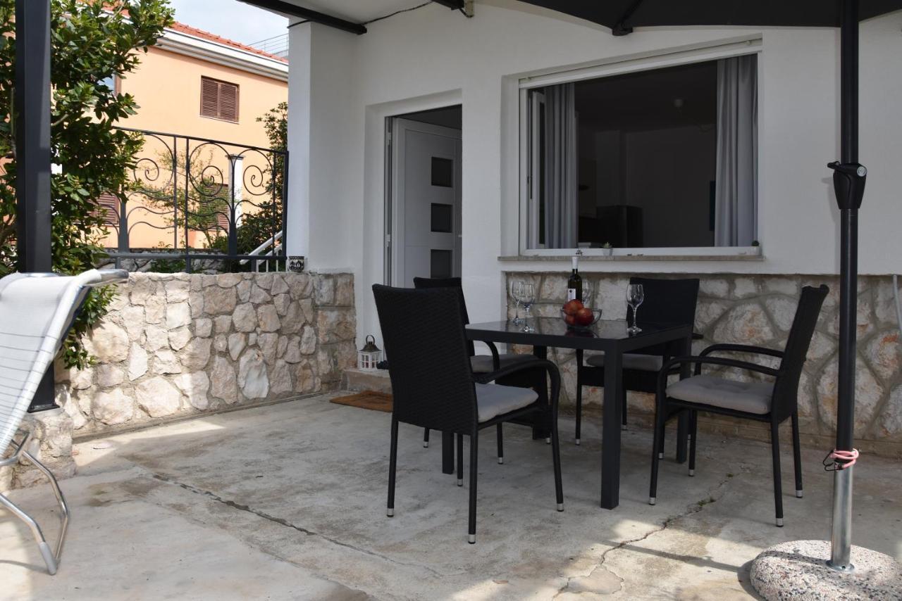 Apartman Vitamare 160 M From The Beach Novi Vinodolski Eksteriør bilde