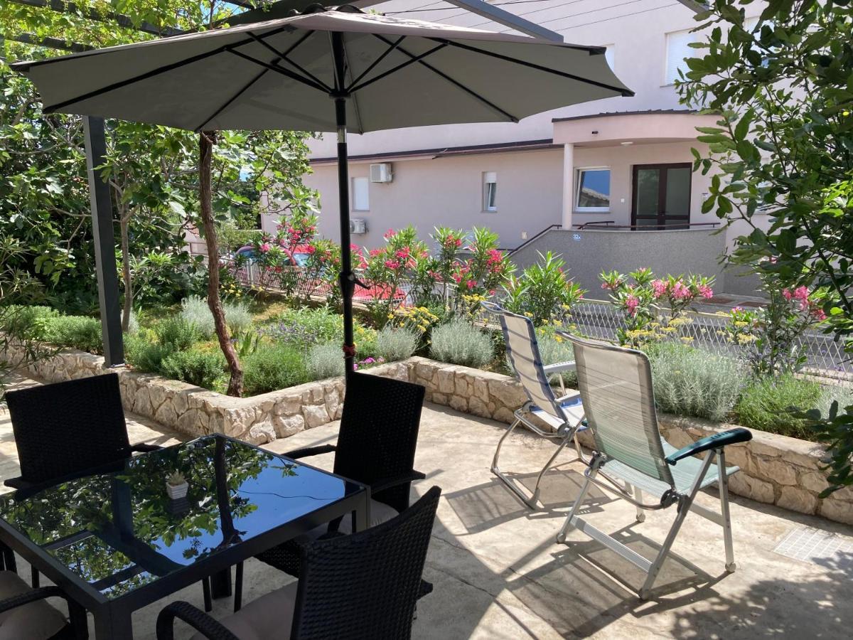 Apartman Vitamare 160 M From The Beach Novi Vinodolski Eksteriør bilde