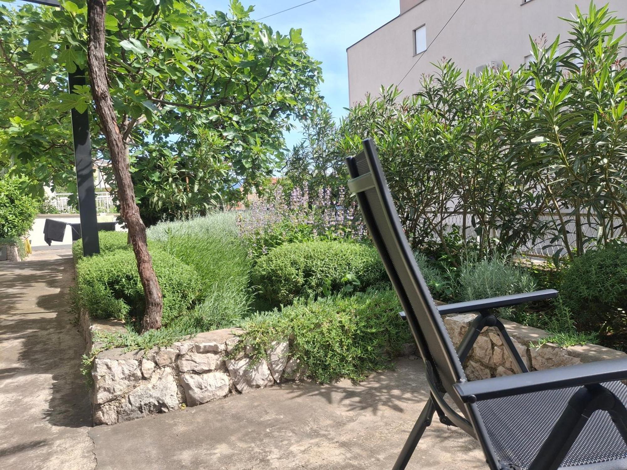 Apartman Vitamare 160 M From The Beach Novi Vinodolski Eksteriør bilde
